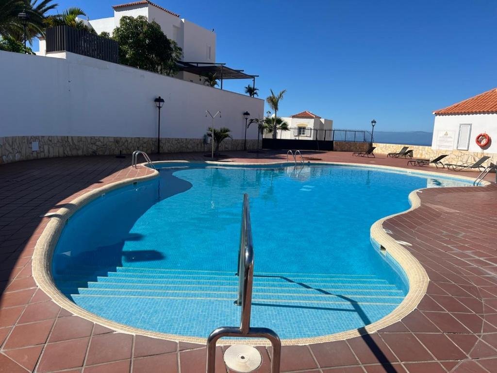 Swimming pool at the complex — Golden View Costa Adeje photo gallery